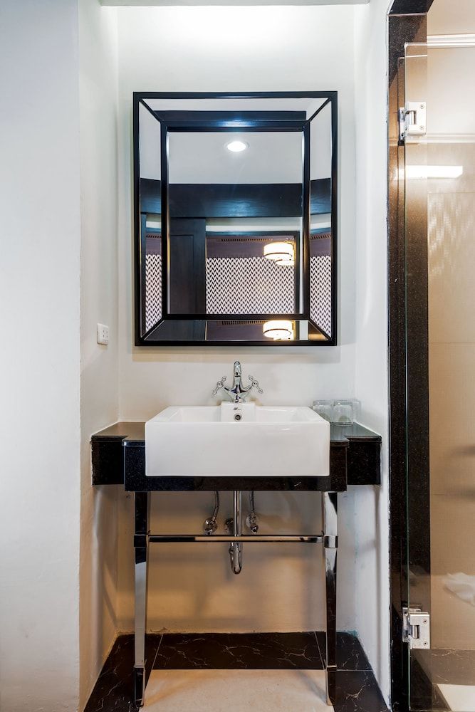 Sugar Marina Hotel – FASHION – Kata Beach Deluxe Room 7