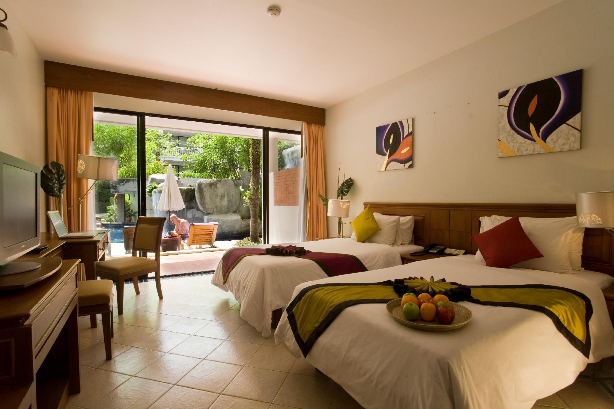 undefined Sunset Beach Resort 4