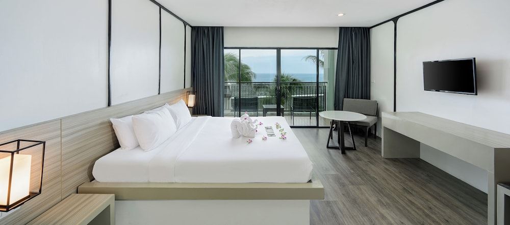 undefined Andamantra Resort and Villa Phuket 2