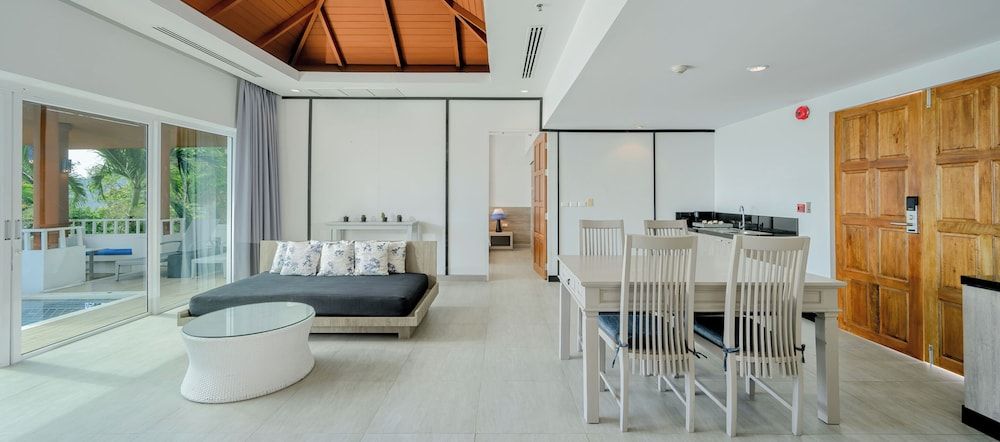 2 Bedroom Pool Villa
