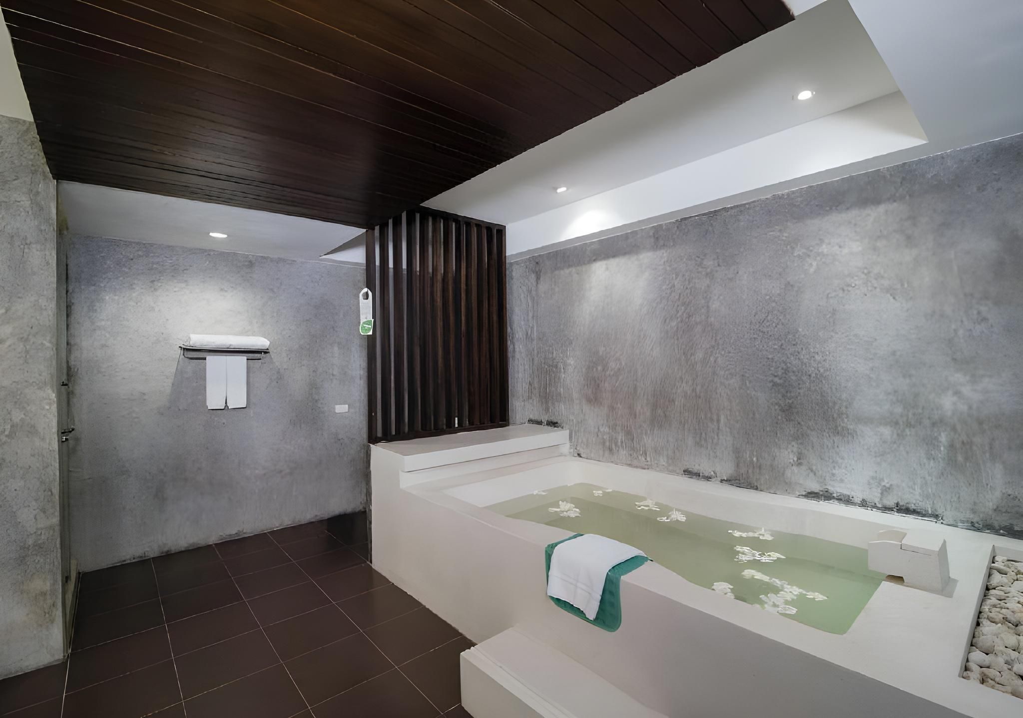 3 Bedroom Pool Villa