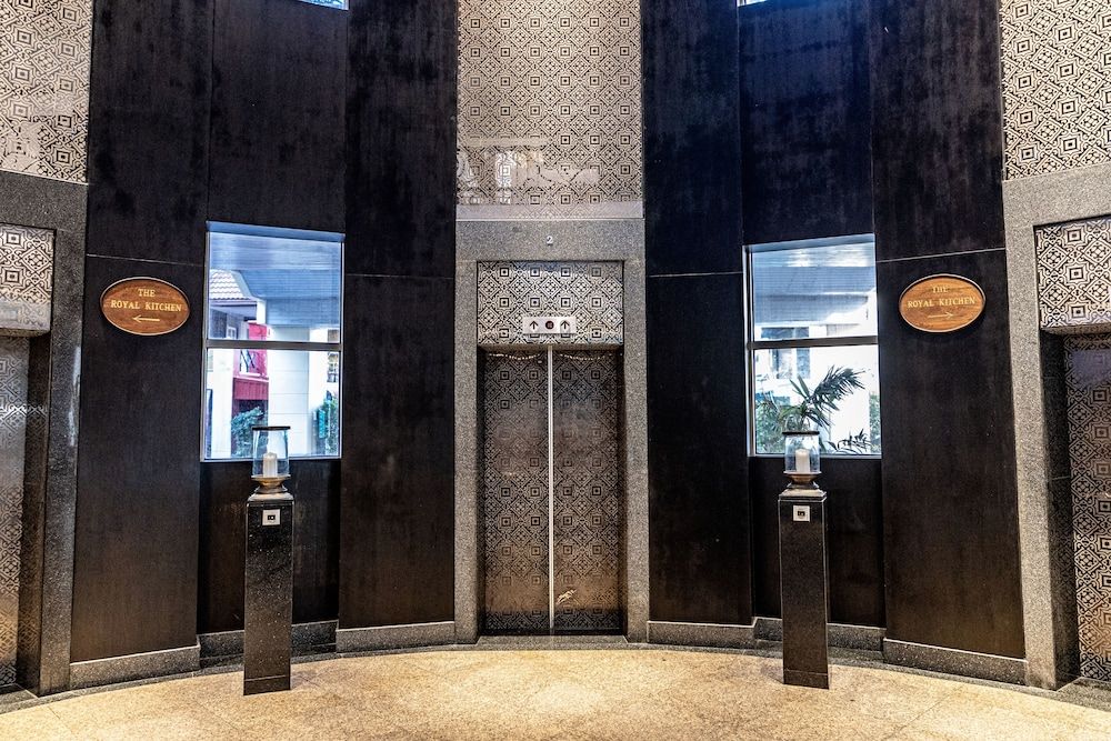 undefined The Royal Paradise Hotel & Spa 3