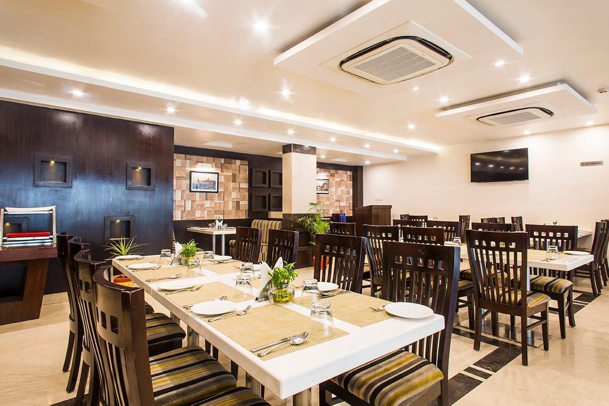 undefined Hotel The Westinn - Varanasi 5