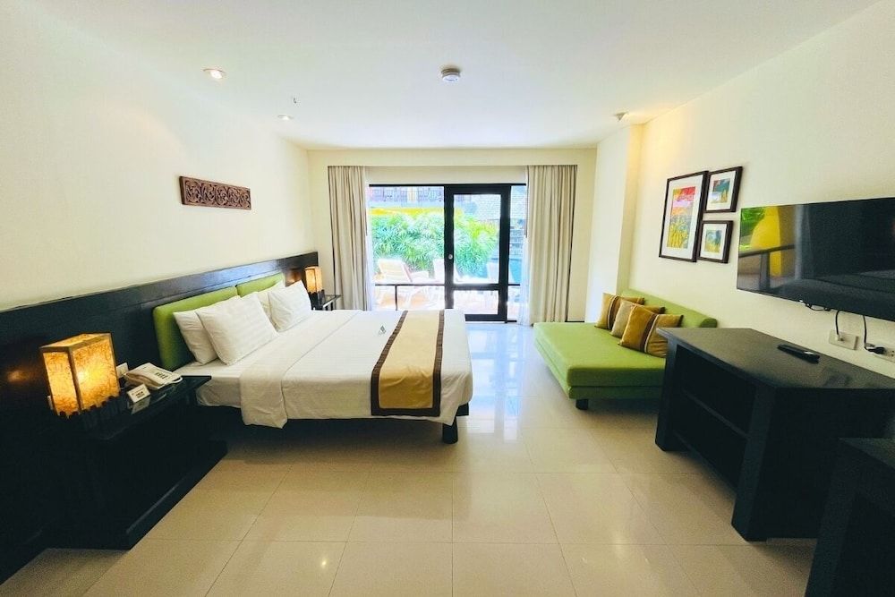 Woraburi Phuket Resort & Spa Executive Suite 2