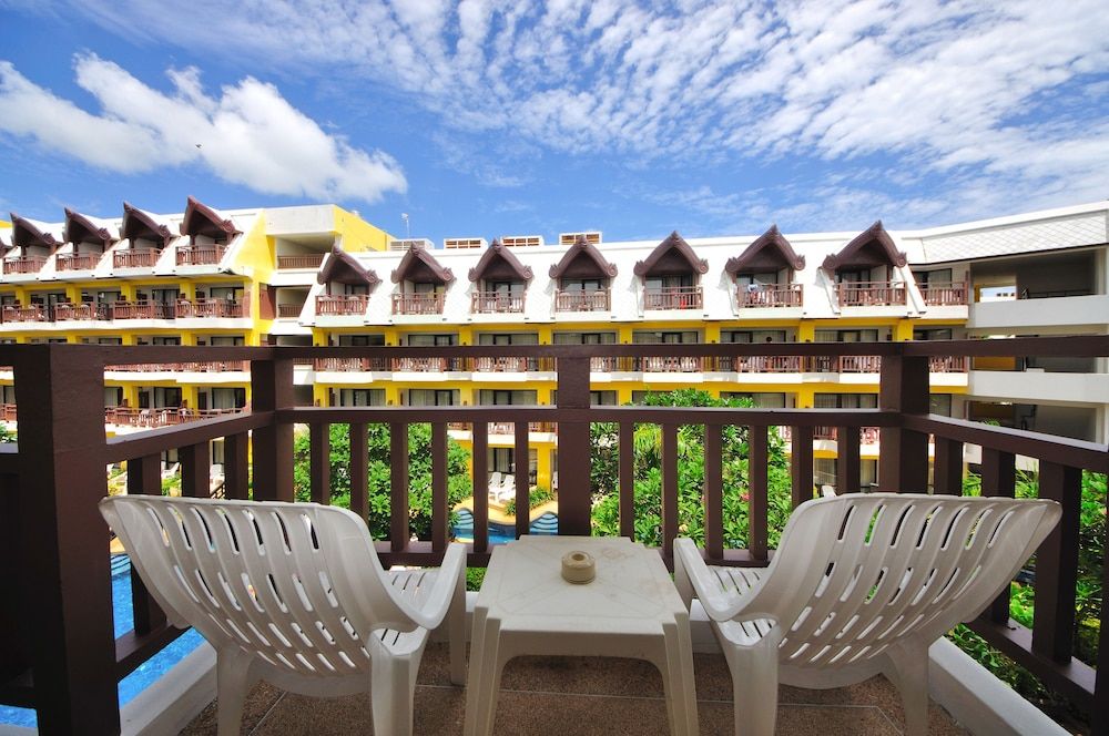 undefined Woraburi Phuket Resort & Spa 2