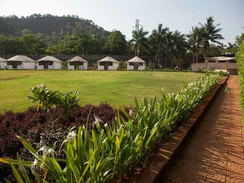 undefined Whispering Woods Resort 7
