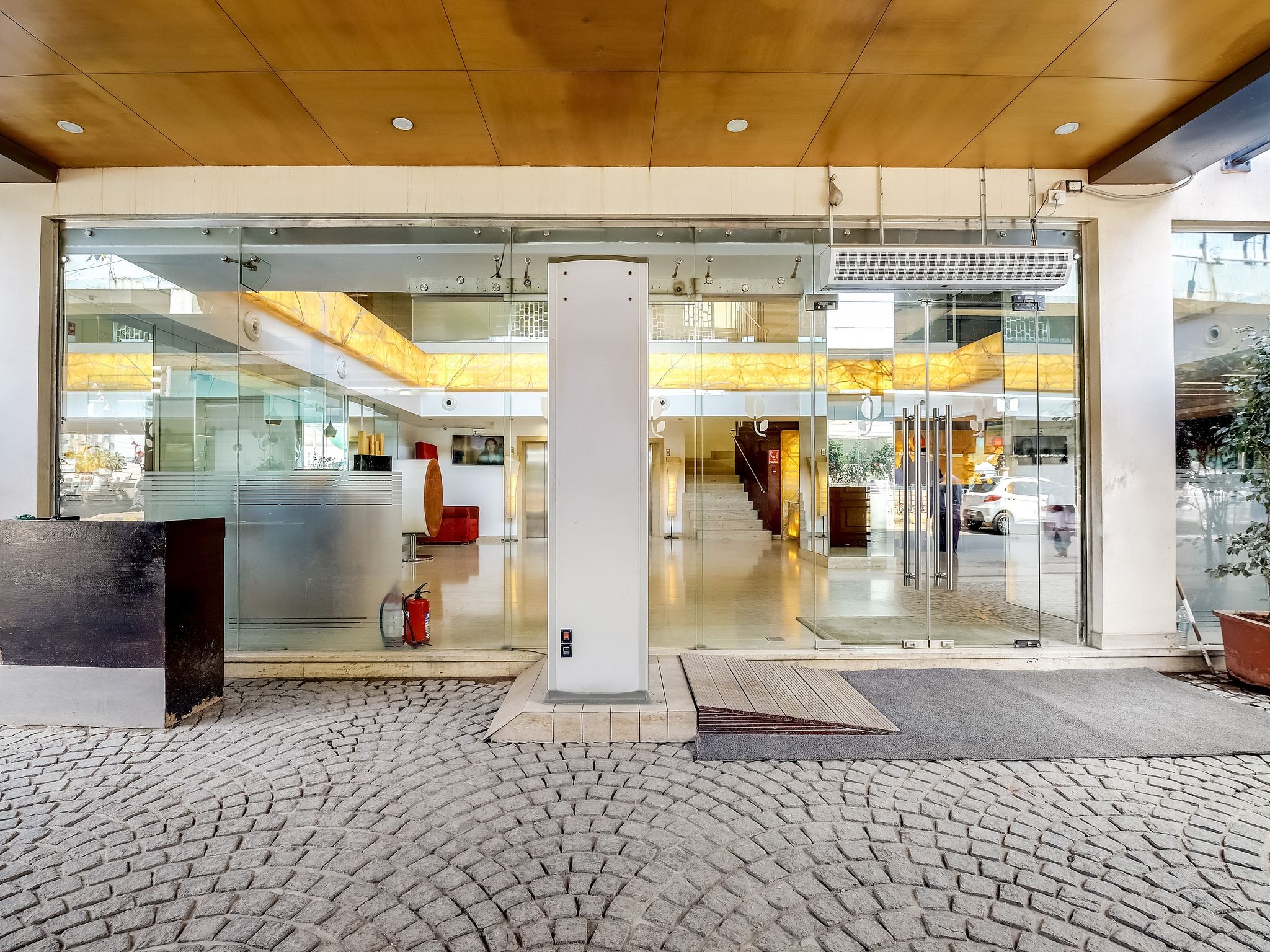 undefined Country Inn & Suites By Radisson, Bengaluru Hebbal Road 10