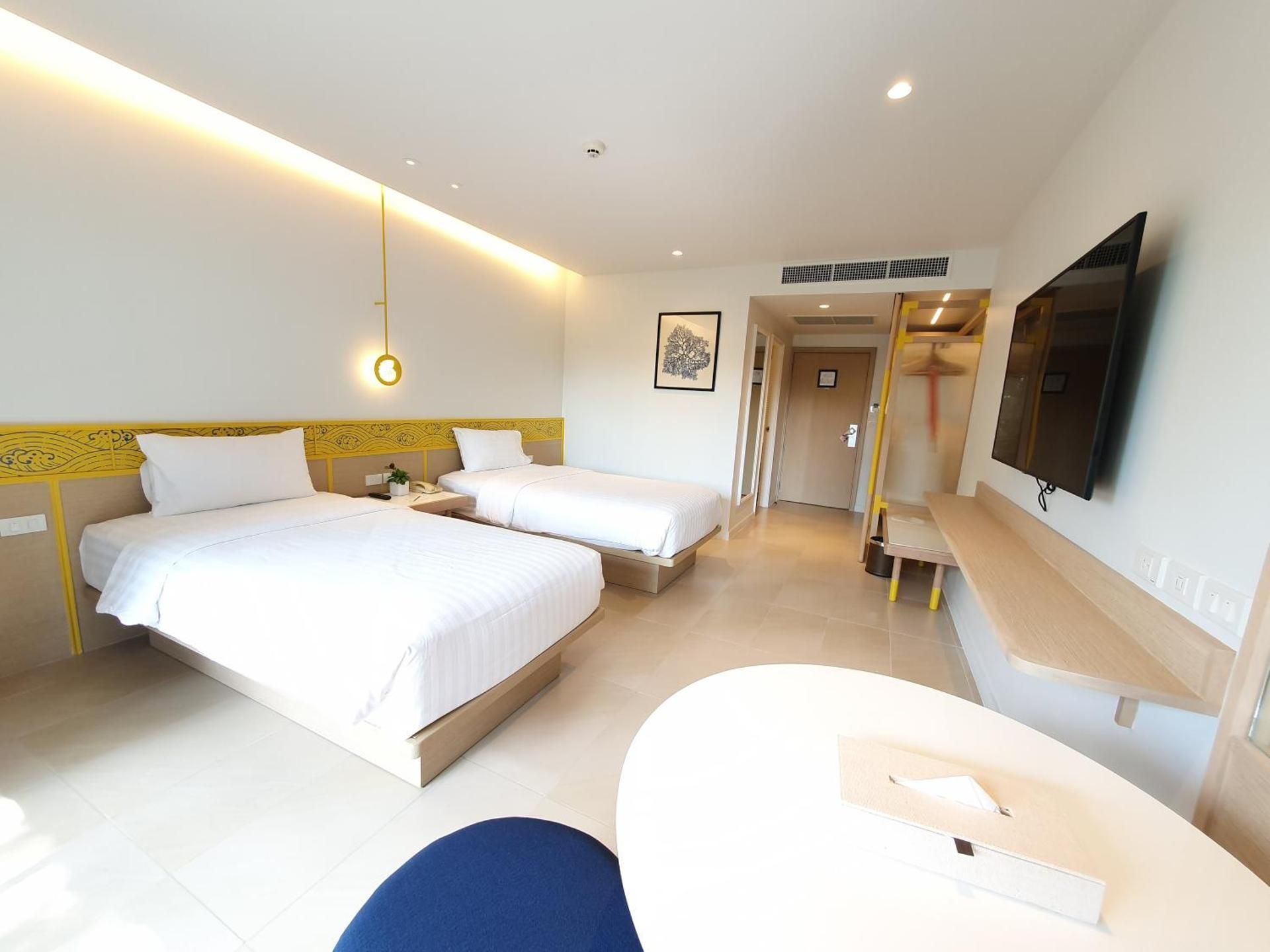 Deluxe Room 2 Single Beds, Garden View