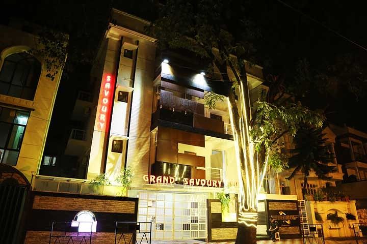 undefined Grand Savoury Suites 7