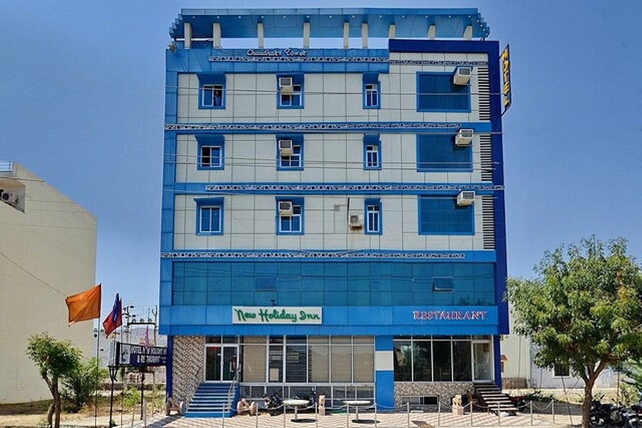 New Holiday Inn Hotel