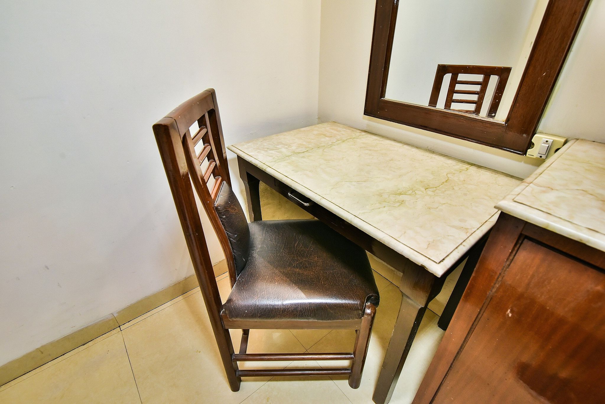 Hotel Shiraz Castle