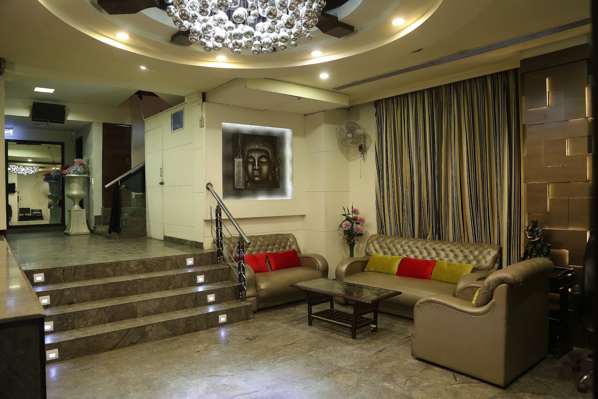 undefined Hotel Shiraz Castle 3
