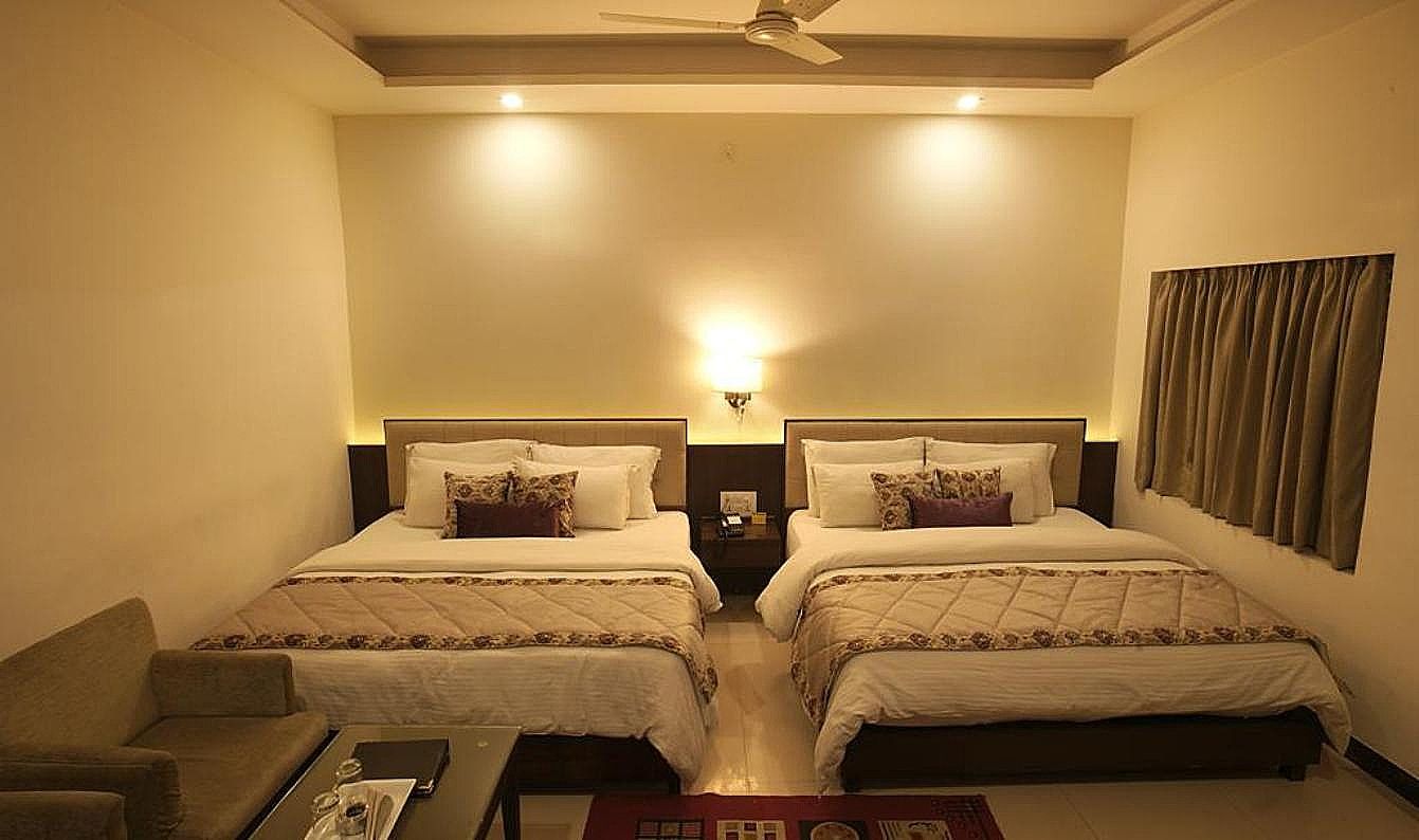 Luxury Twin Room 
