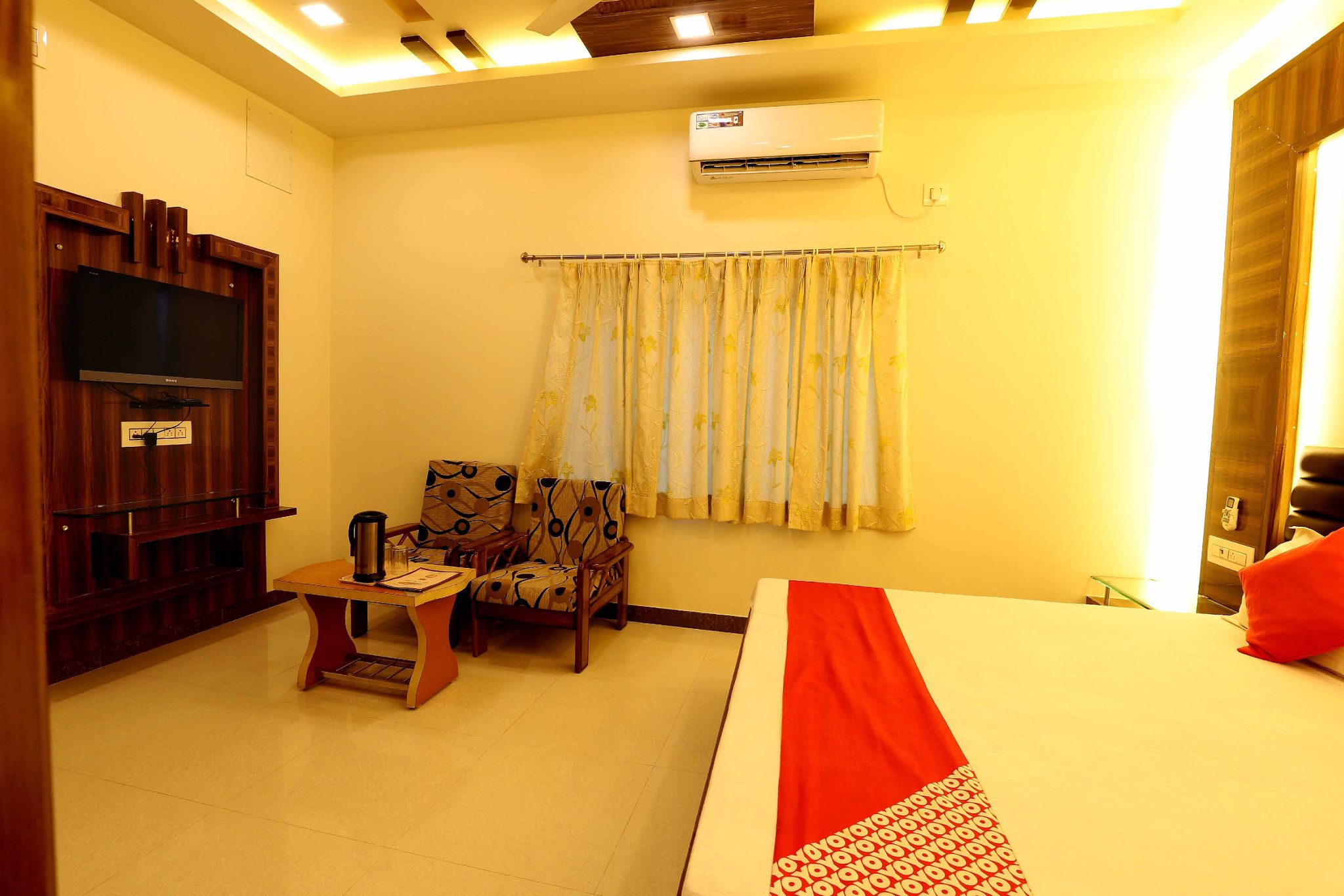 Hotel Bharat Niwas Deluxe AC Room 9