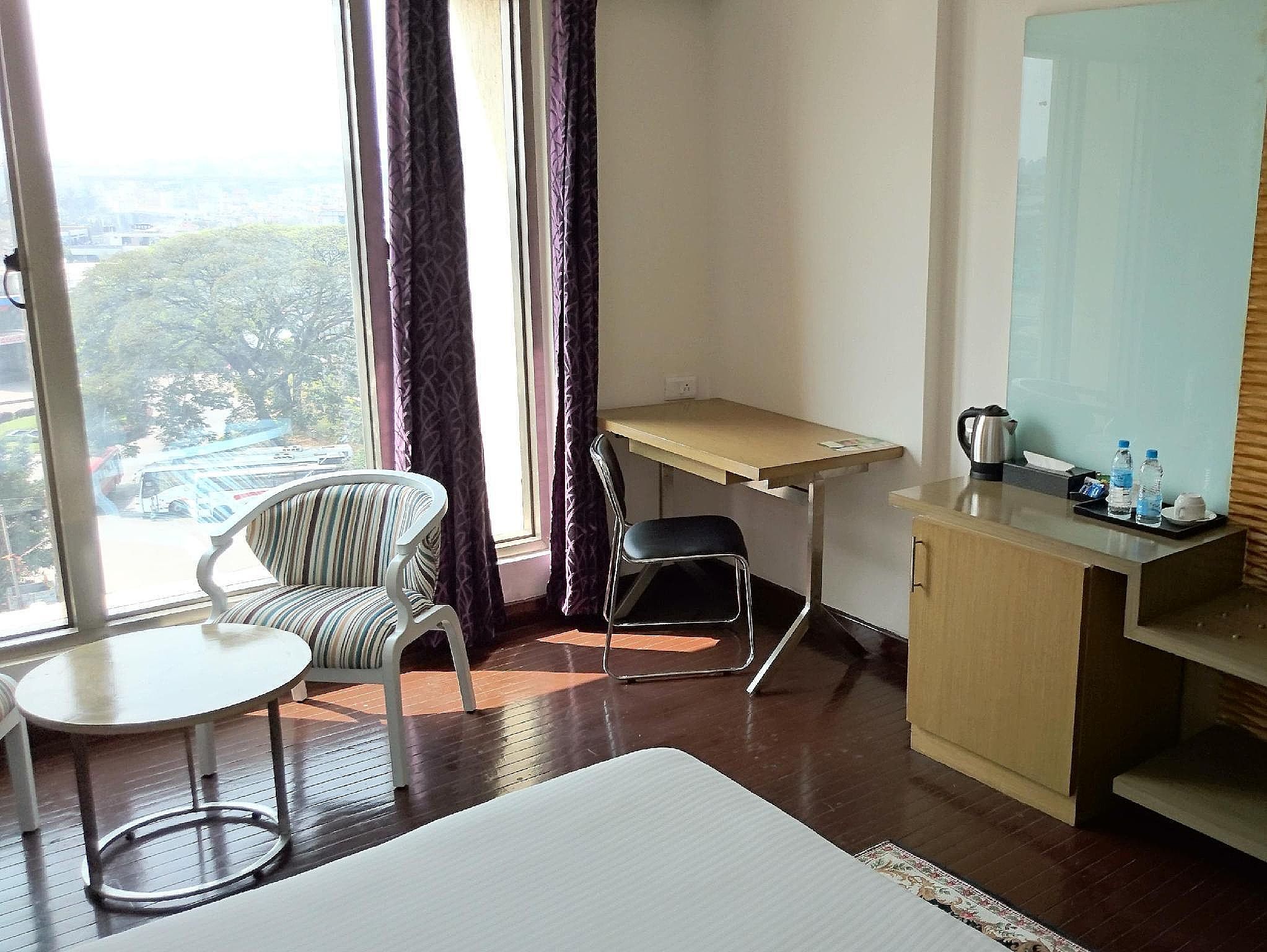 Rosewood International Executive Room 3