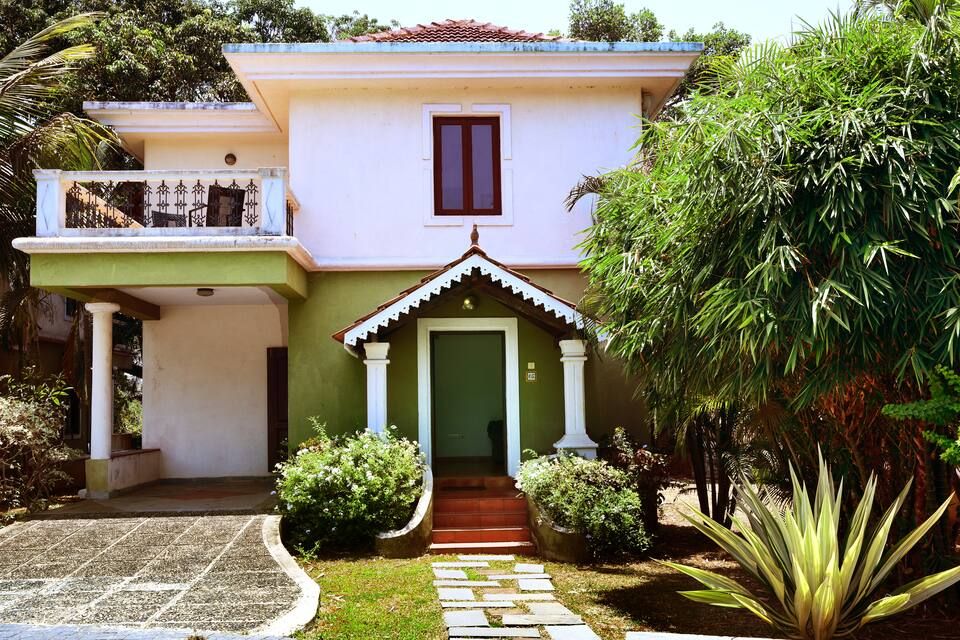 undefined White Square Nirvana 10