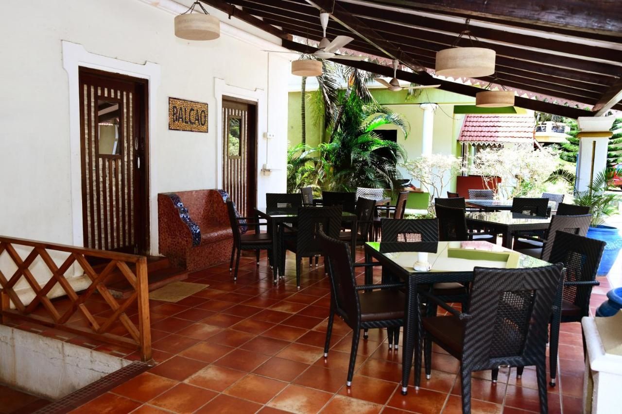 undefined White Square Nirvana 3