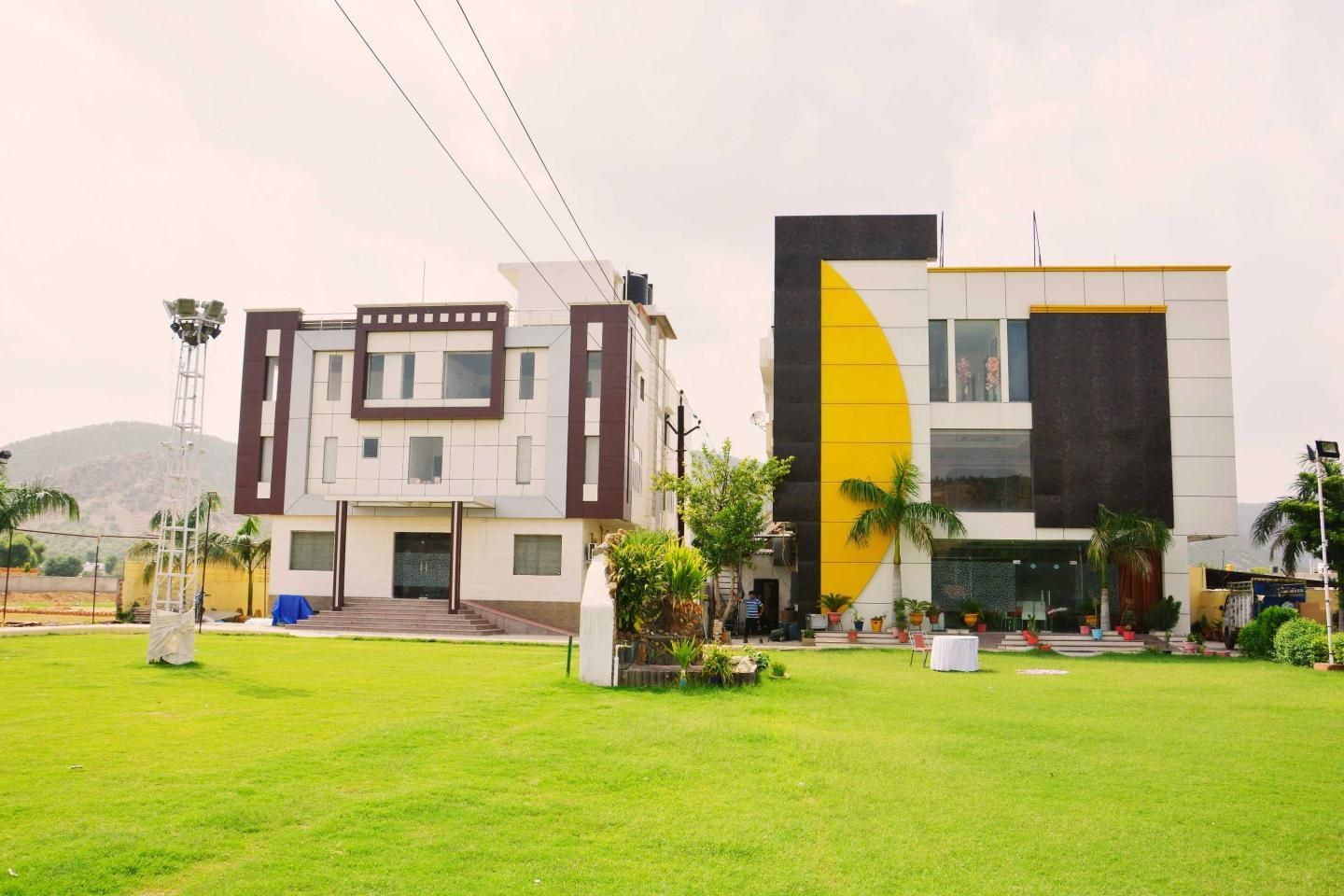 undefined Sunrise Resort 2