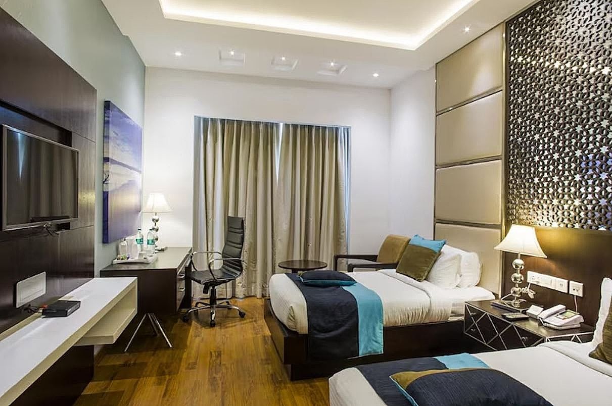 Hotel Delite Grand Standard Room 5