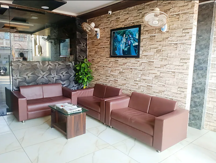 undefined Hotel Narayan Inn 4