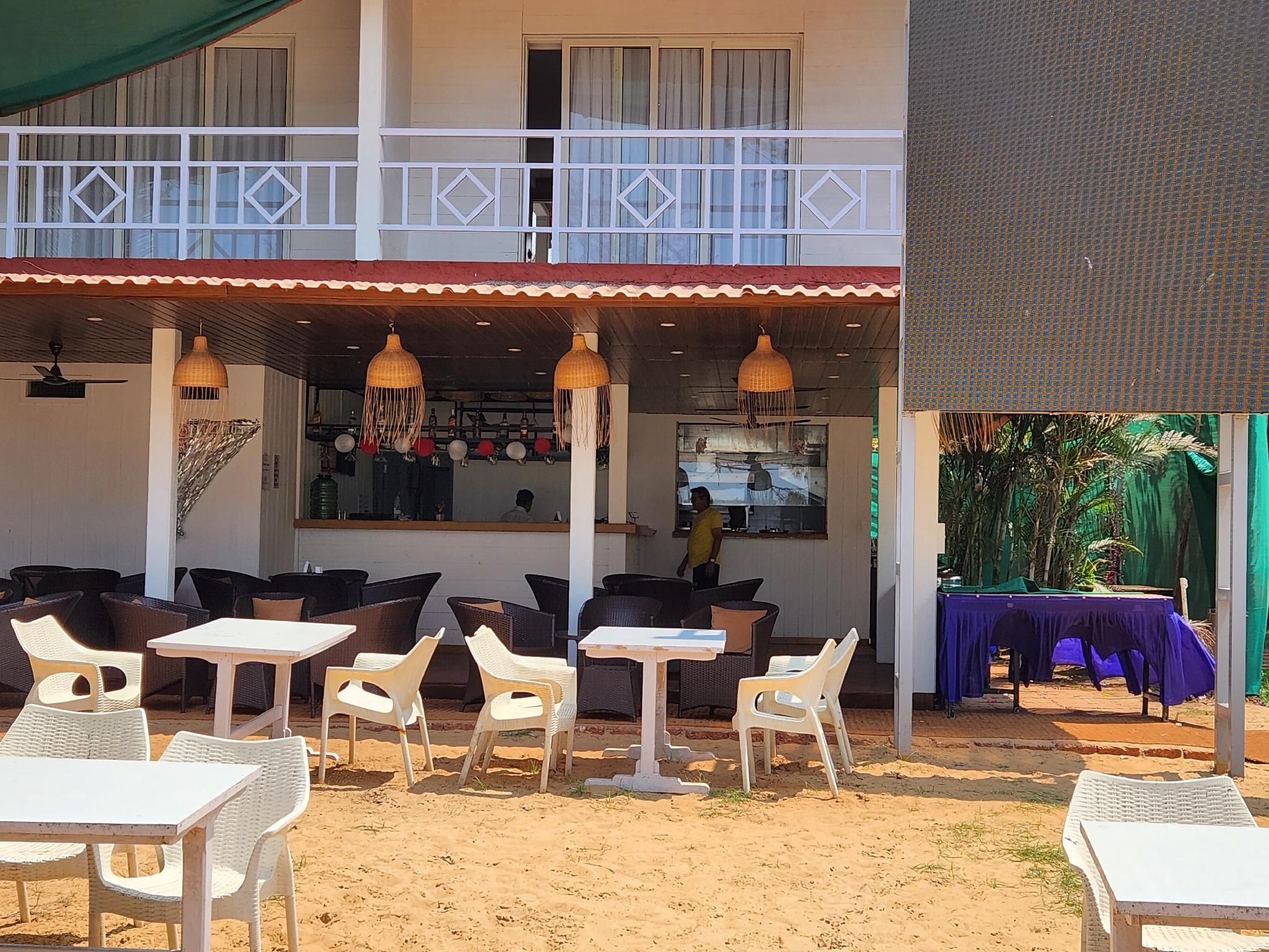undefined Shining Sand Beach Hotel 9