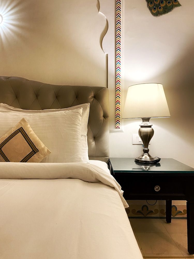Presidential Room, 1 King Bed, Non Smoking