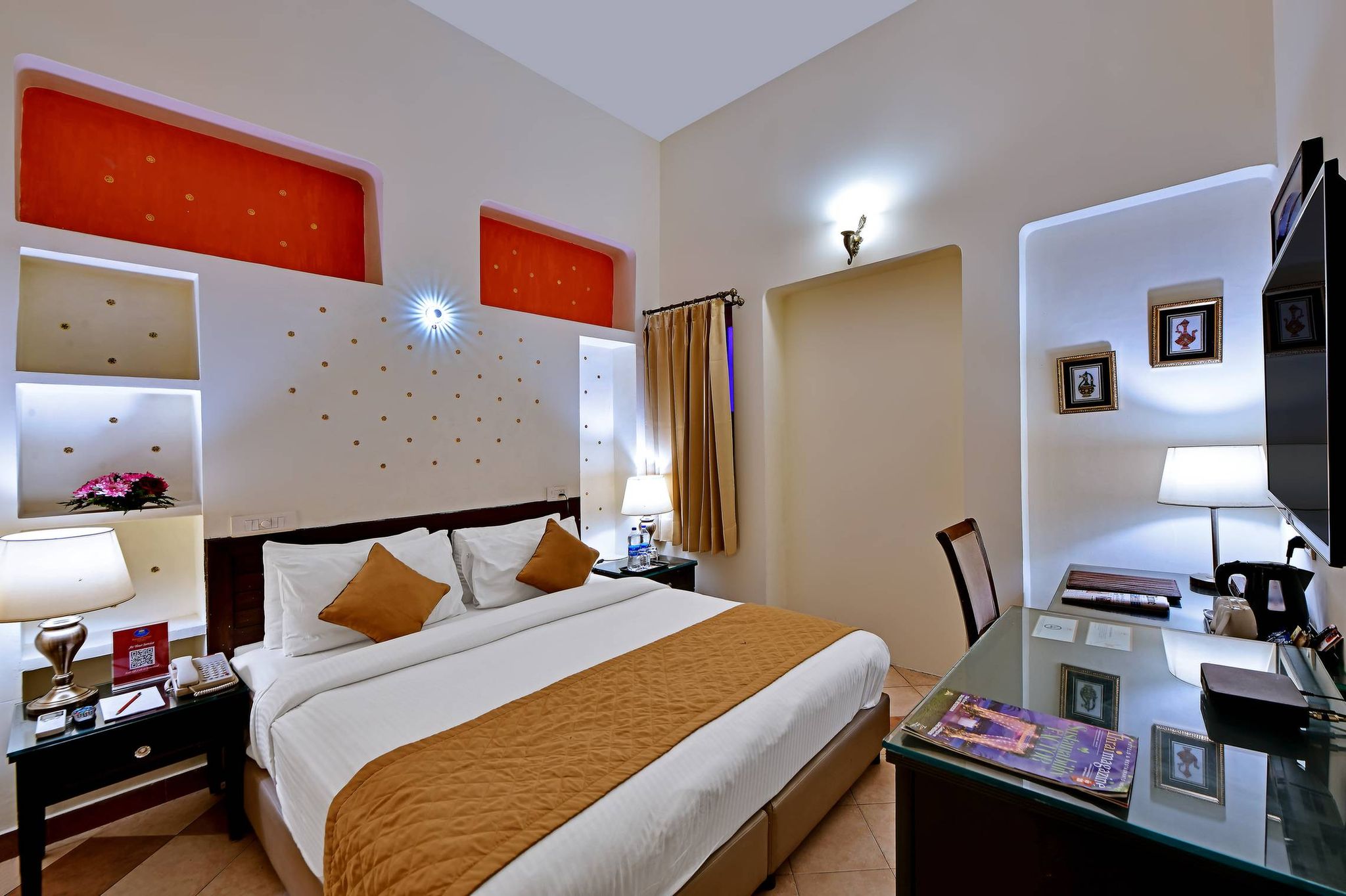 WelcomHeritage Ramgarh, Chandigarh Heritage Room 2