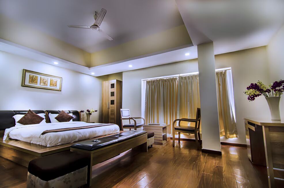 Hotel Akash Sarovar Premium Deluxe 3
