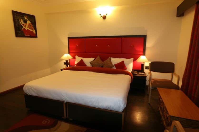 Hotel Ladakh Inn Deluxe Room 4