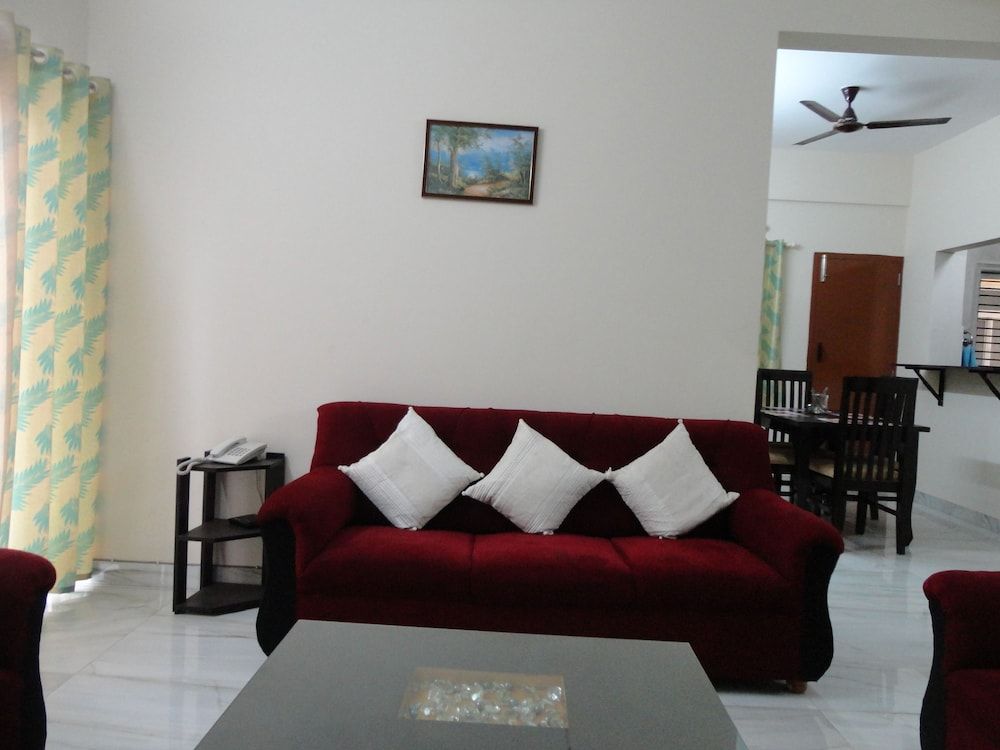 Cozy Ambience Comfort Apartment, 2 Bedrooms, Accessible, Smoking 3