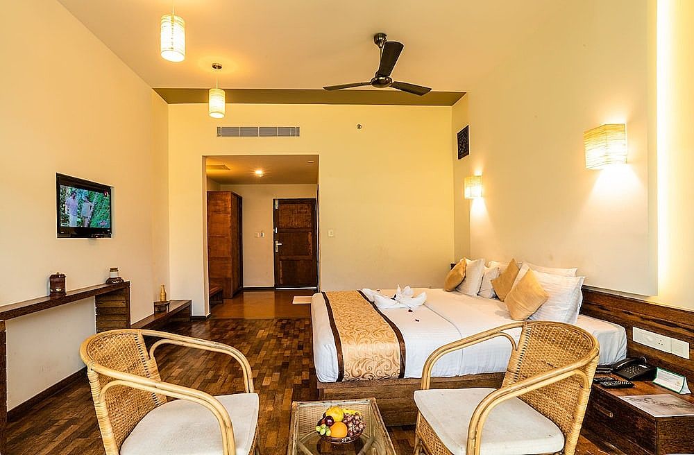 Cuckmere Holidays Deluxe Double Room, 1 King Bed, Balcony, Valley View