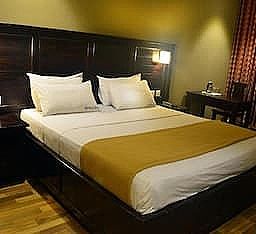 Ranis Grand Hotel Deluxe Non AC 5