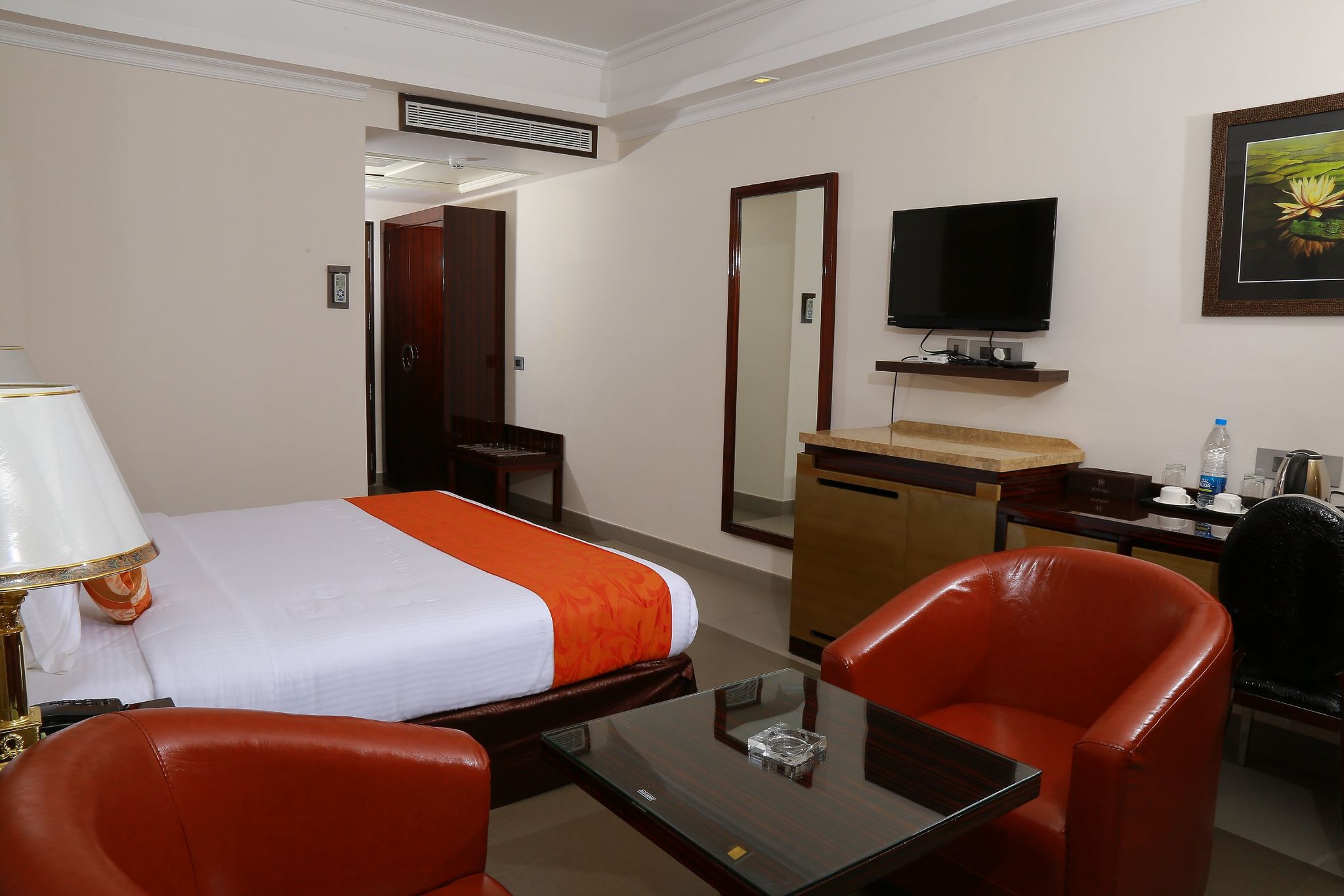 Hotel Bonanza Deluxe Rooms 2