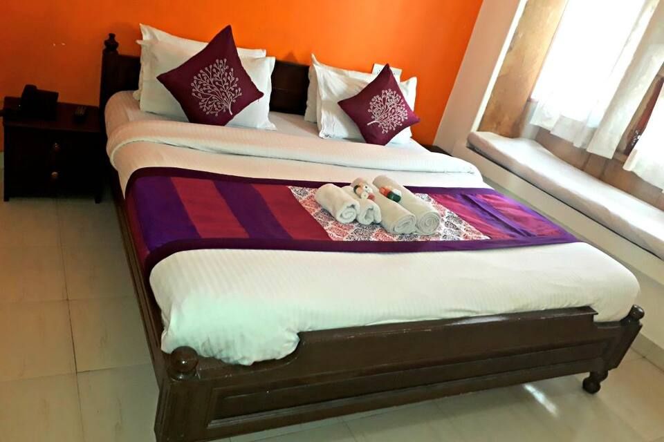 Gaji Hotel Deluxe Room with Air Conditioning 6