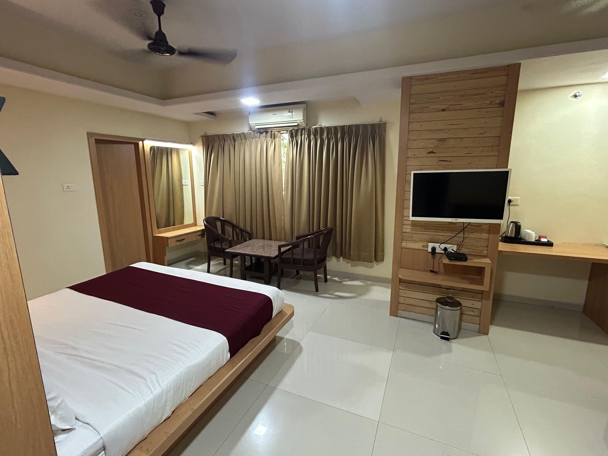 Executive Deluxe with Sea Facing View