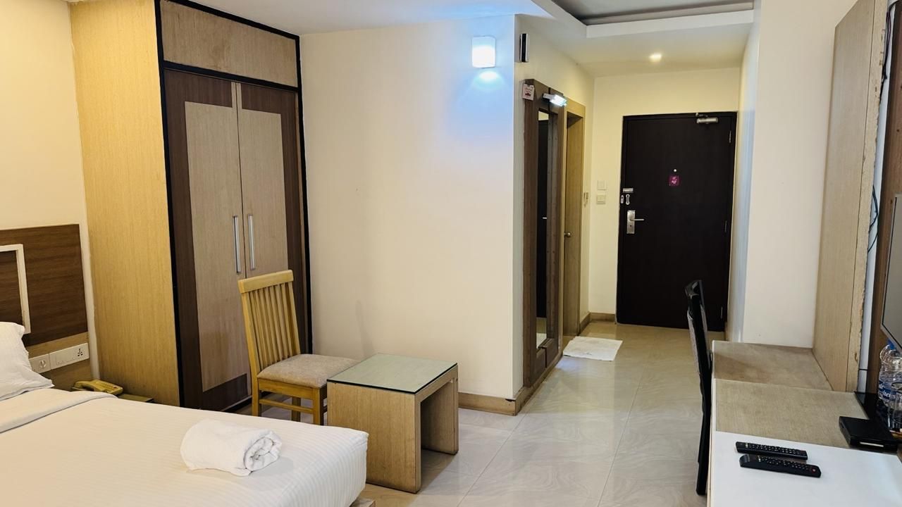 undefined Clyford Inn 2