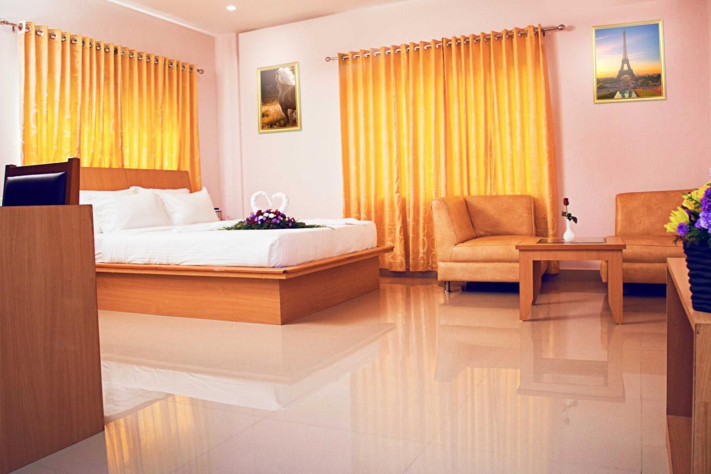 Executive Room