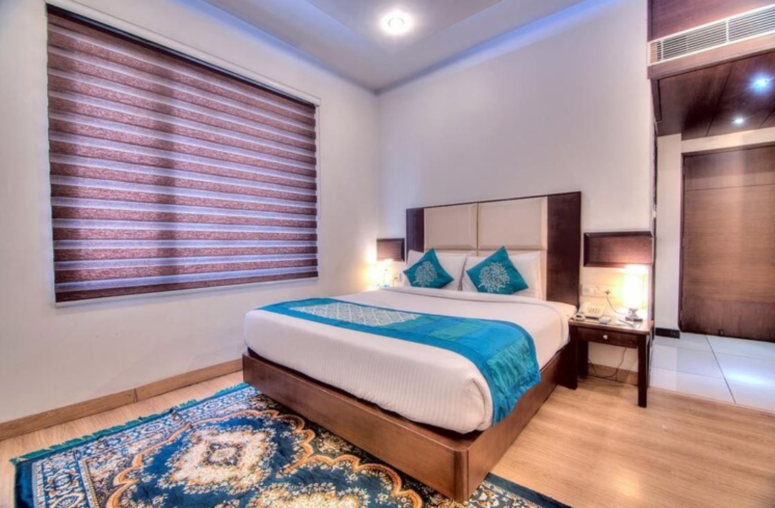 Vivo Hotel Jalandhar Deal of the Day