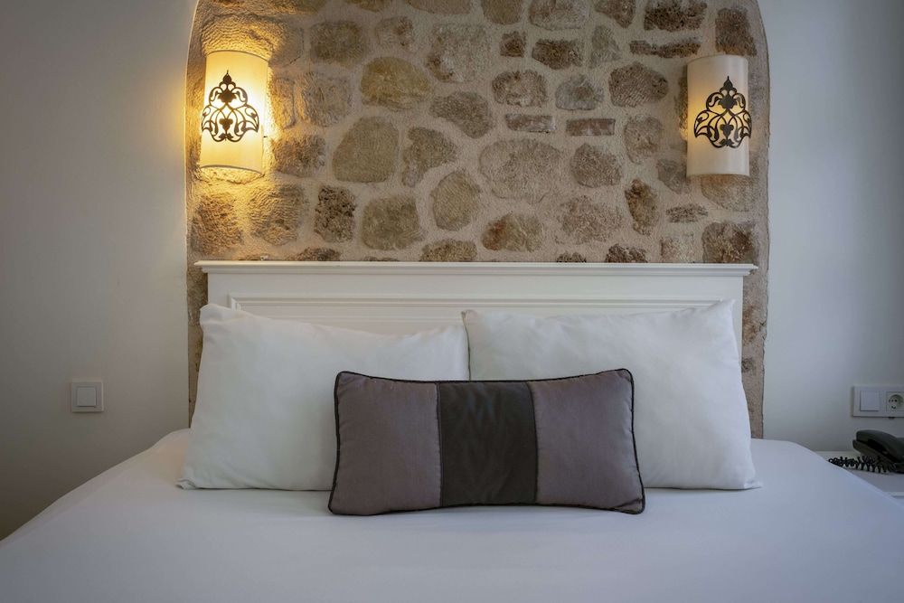 Argos Hotel Standard Room, Non Smoking, City View 7