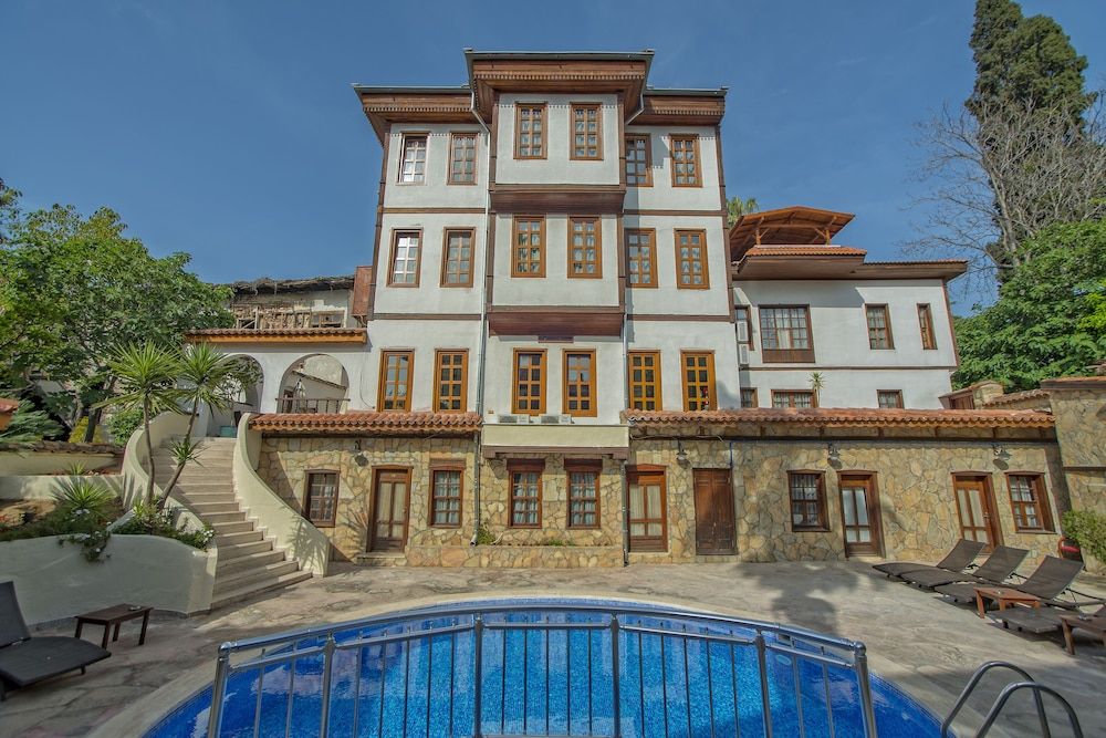 undefined Argos Hotel 7