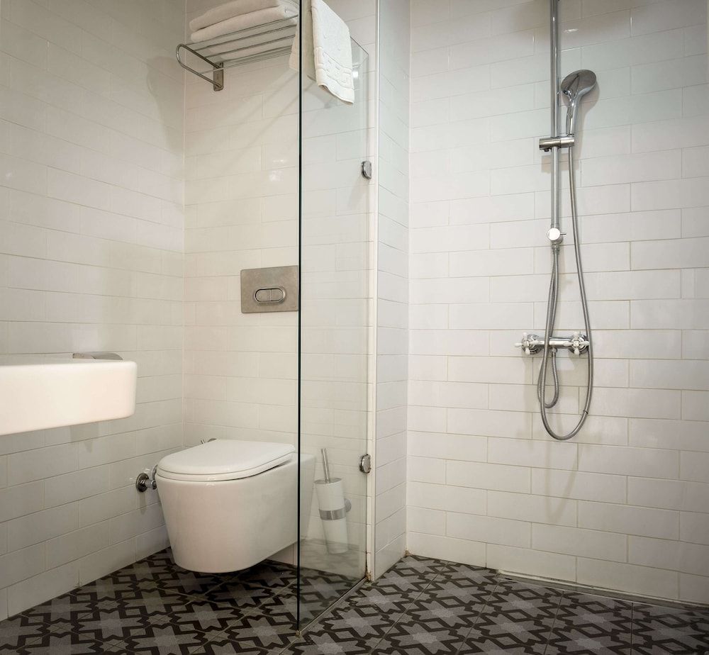 Argos Hotel Standard Room, Non Smoking, City View 19