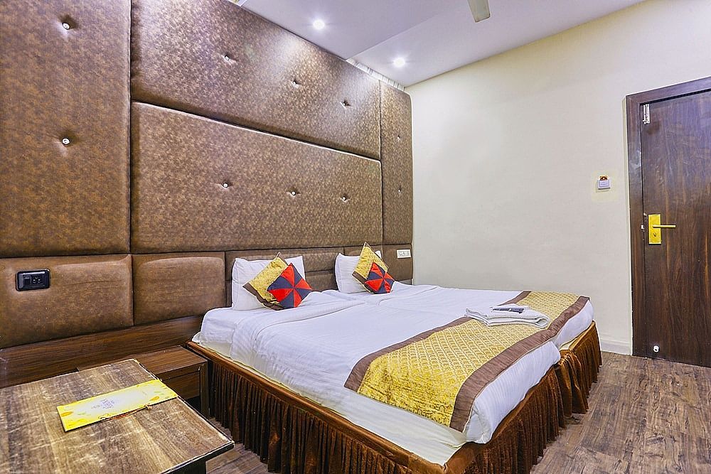 The Ashoka Hotel Deluxe Double or Twin Room 16