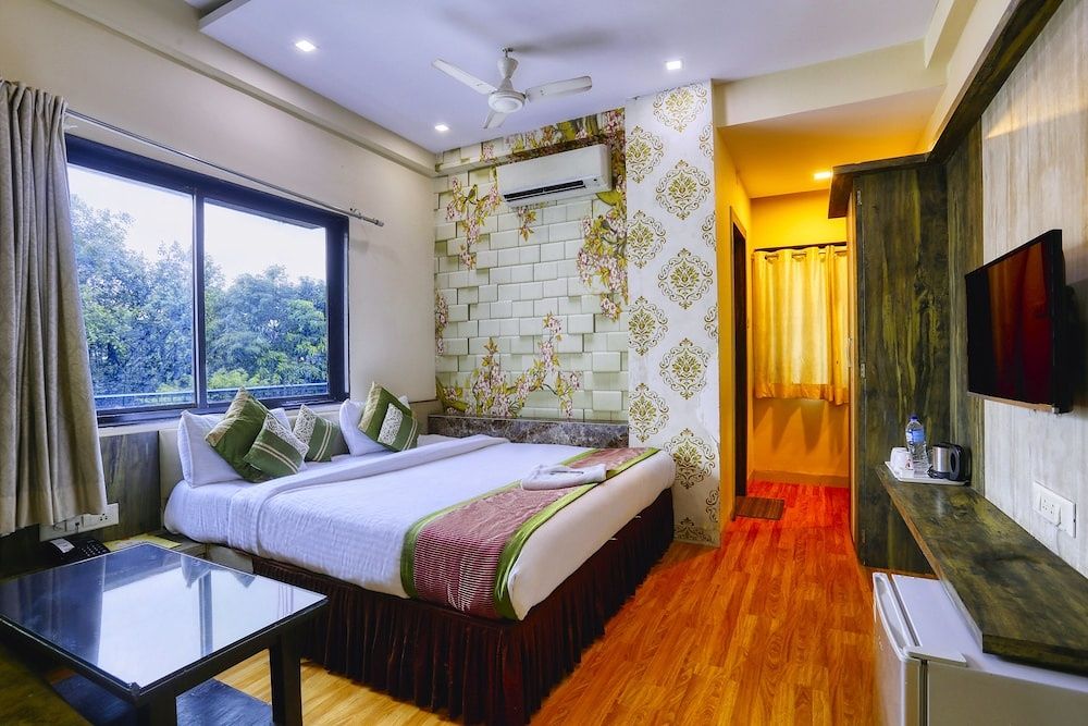 The Ashoka Hotel Deluxe Double or Twin Room 14