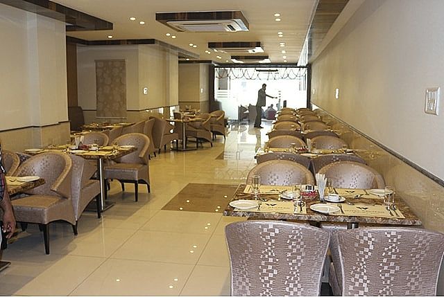 undefined Hotel Western 4