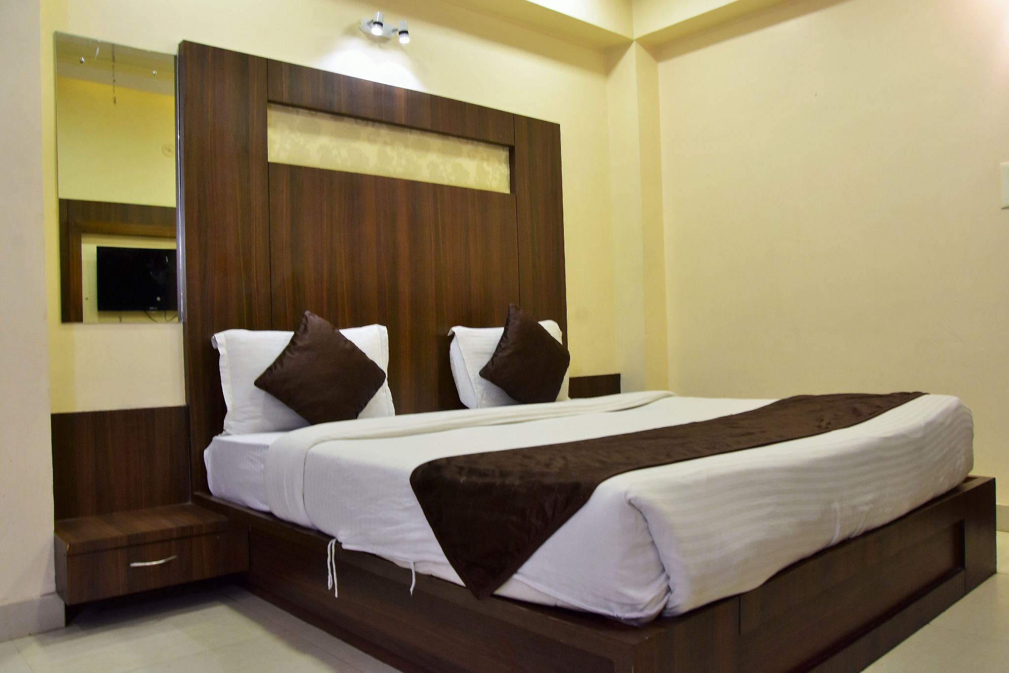 Hotel Ghoonghat