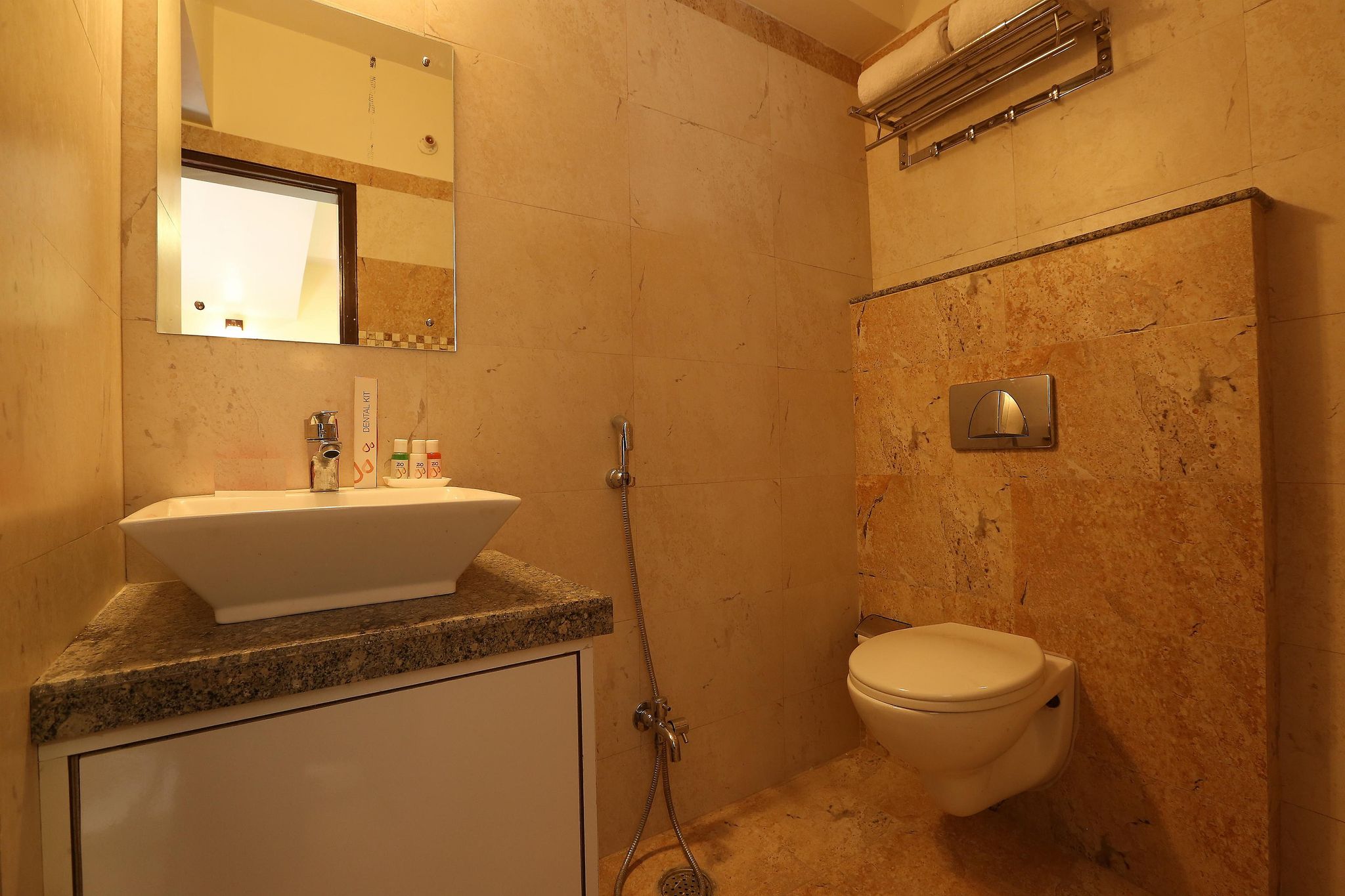 Hotel Ghoonghat Club Room 8