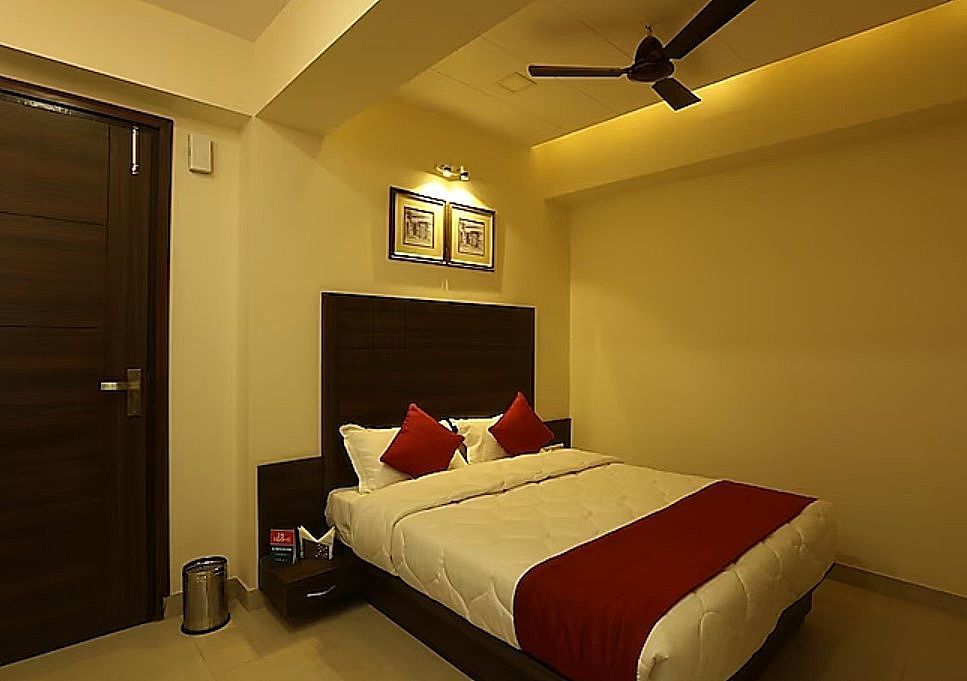 Hotel Ghoonghat