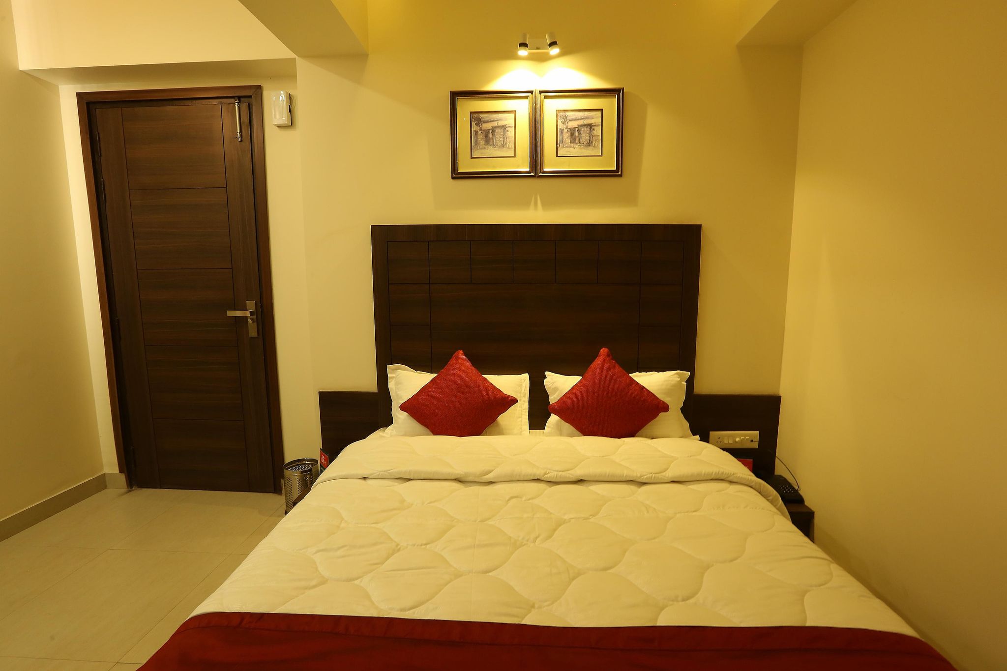 Hotel Ghoonghat