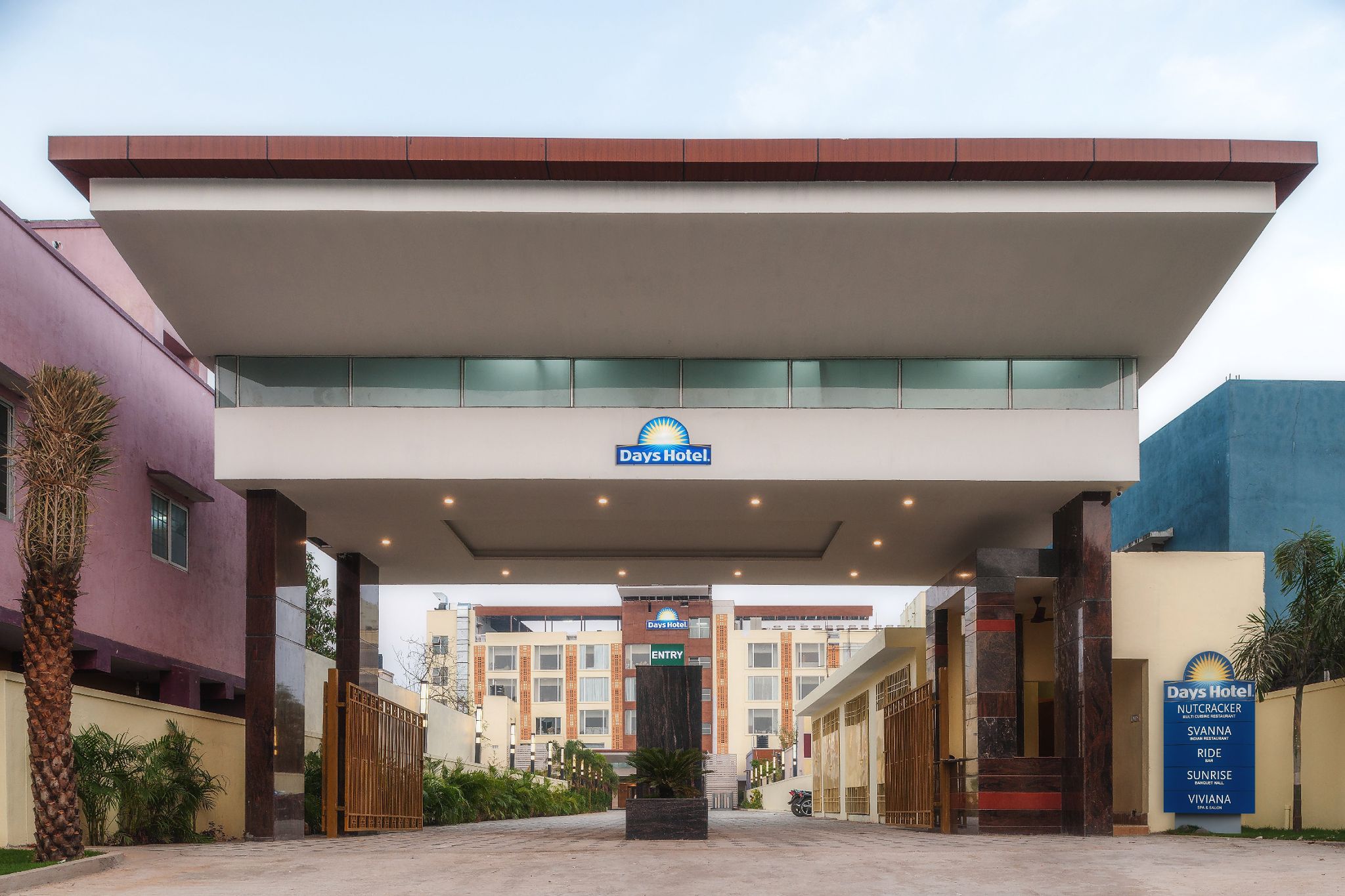 undefined Days Hotel 6