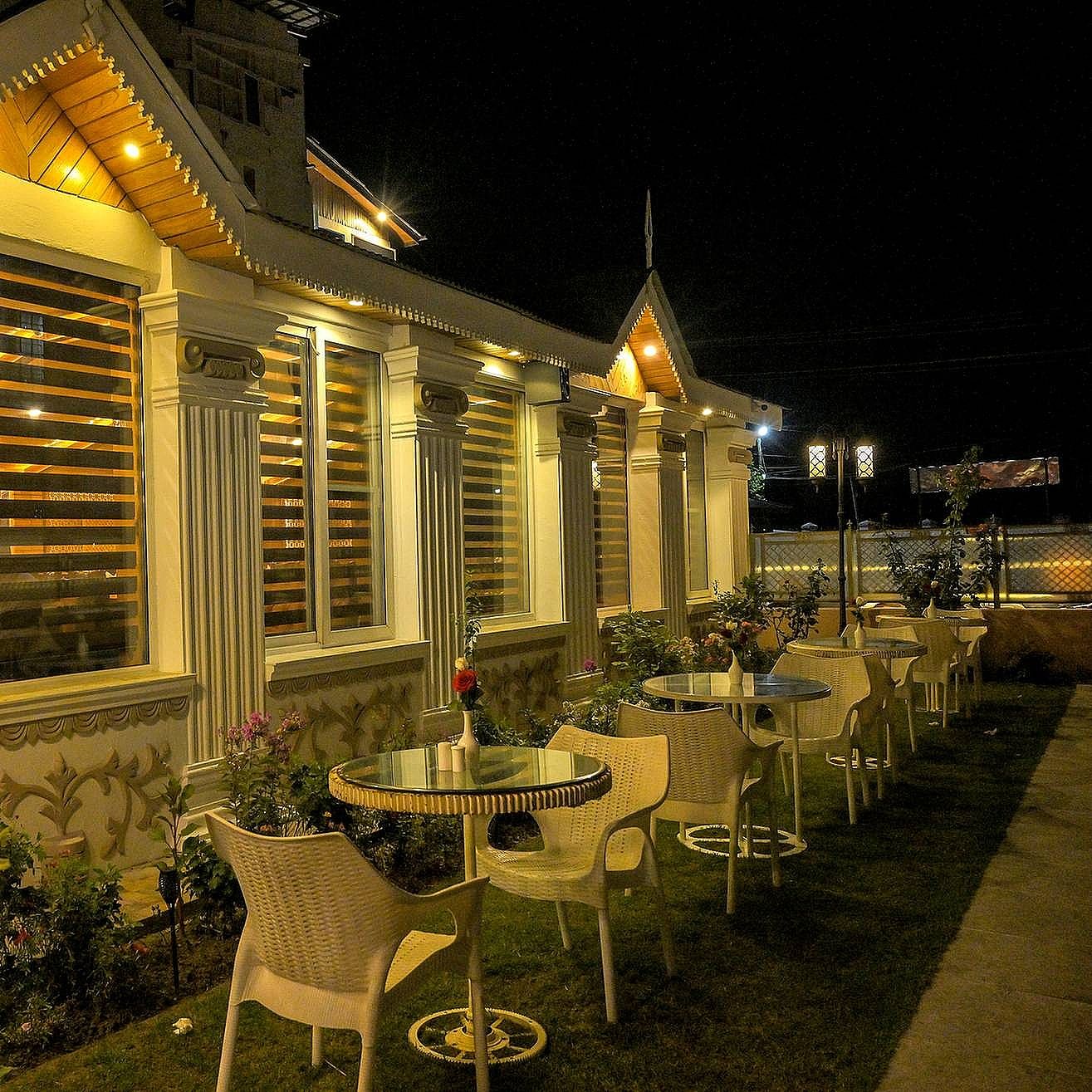 undefined Royal Comfort Regency at Dal Lake 8